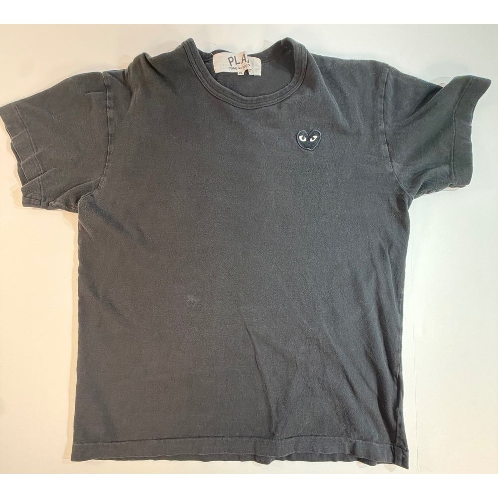 Comme des Garcons Play Black Heart Logo T-Shirt XL AZ-T064 Mens Black Tee